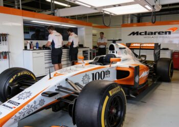 mclaren viert 1000ste grand prix met speciale live