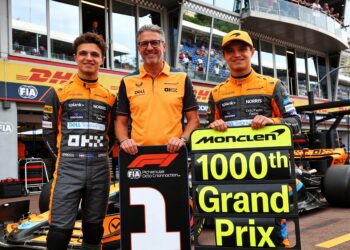 mclaren viert 1000ste grand prix op historische gr