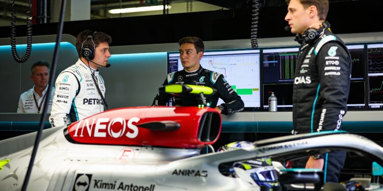 mercedes rivaliteit domineert vooruitblik op gp ba