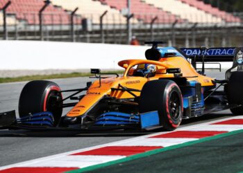 montoya mclaren grootste bedreiging voor mercedes