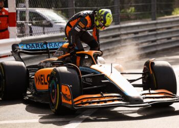 motorprobleem velt norris in monaco ging direct mi