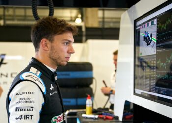 nasleep monaco gaslys podium onzeker cadillac verl