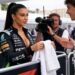 ophef in monaco kardashian pakt handdoek van winna