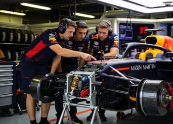 palmer ziet een lichtpunt voor red bull in moeizaa