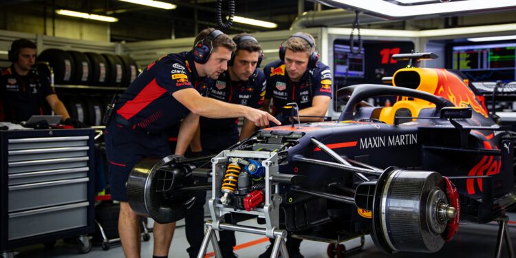 palmer ziet een lichtpunt voor red bull in moeizaa