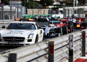 pirelli 80 kans op safety car chaos in monaco