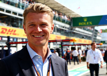 ralf schumacher stapt in huwelijksbootje in st tro