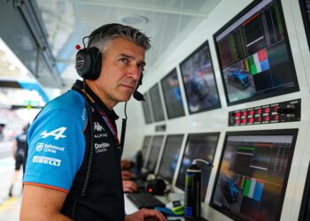 renault ontkent gesprekken over instap horner bij