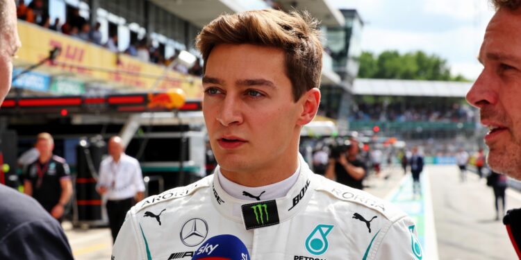 russell waarschuwt ontwikkelingsrace bepaalt f1 se