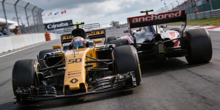 shovlin overtake mode verankert autos in duel
