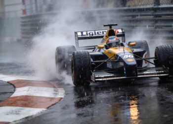 terugblik de chaotische monaco gp van 1996 met dri