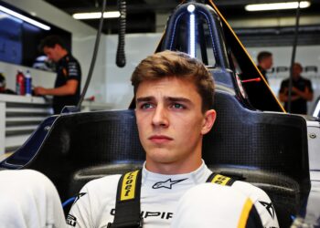 ticktum berispt door eigen team na woede uitbarsti