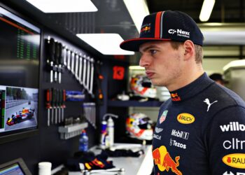 verstappen hard in oordeel red bull is vierde team