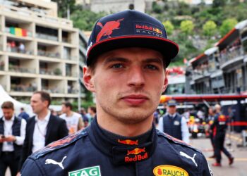 verstappen met schone lei naar monaco na vervallen