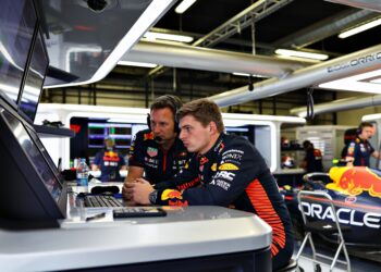 verstappen mist p3 in barcelona na plotseling grip