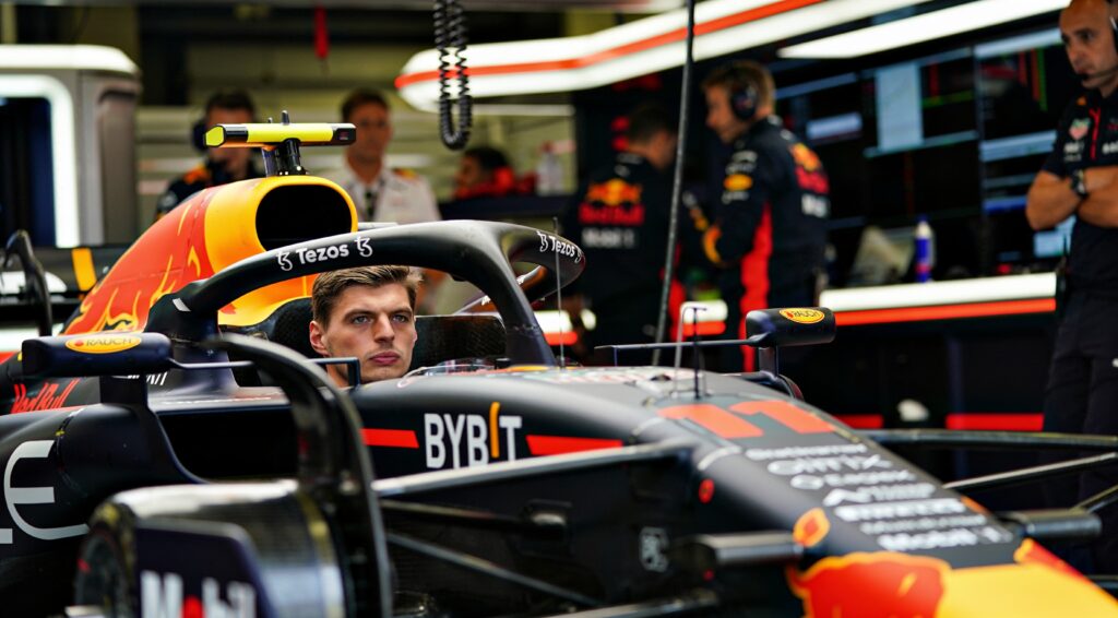 verstappen onzichtbaar in 2026 red bulls ontwerp d