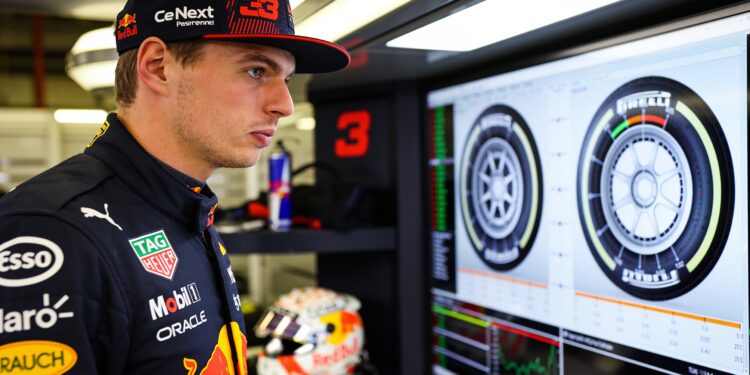 Verstappen somber over GP Spanje: 'Alle banden voelen slecht' 1 verstappen somber over gp spanje alle banden voele