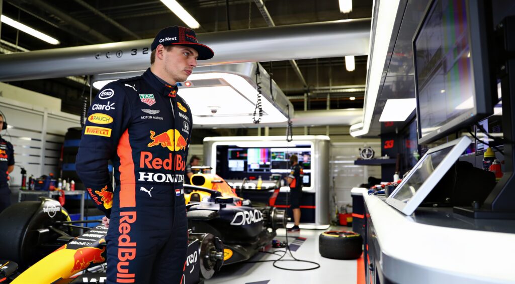 verstappen tempert euforie barcelona is de echte t