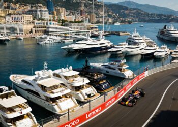 verstappens superjacht unleash the lion meert aan