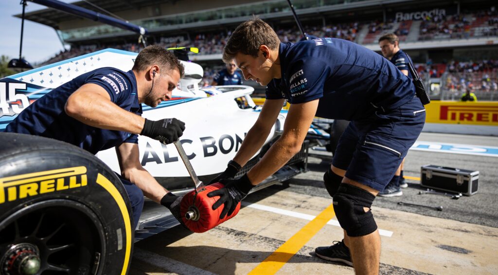 williams beboet na slordige fouten op startgrid ba