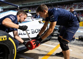 williams beboet na slordige fouten op startgrid ba