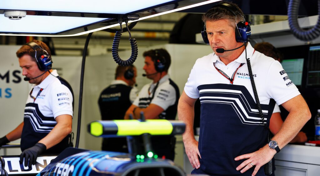 williams in tijdnood na kostbare crash sainz in mo