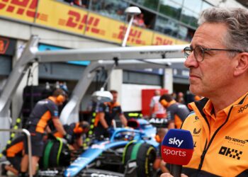 ziekte houdt sky pitreporter ted kravitz weg uit m